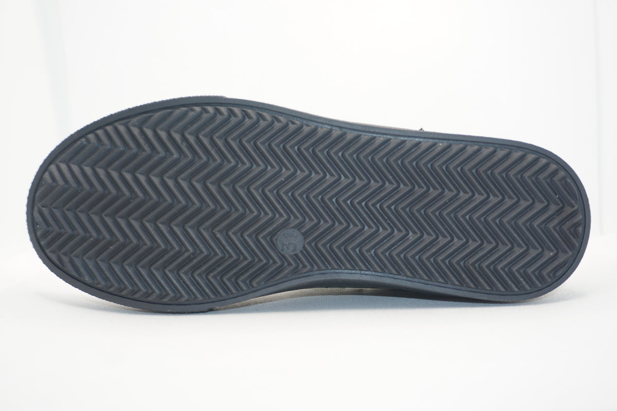 Turbo BLACK PATENT